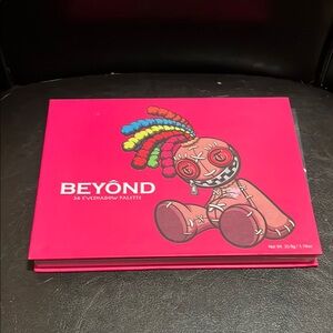 Beyond 24 Eyeshadow Palette 24 F Shimmer & Matte Better Than Better